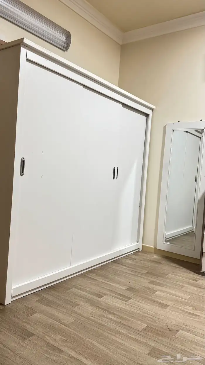 غرفة نوم   بسعر رمزي للبيع 3