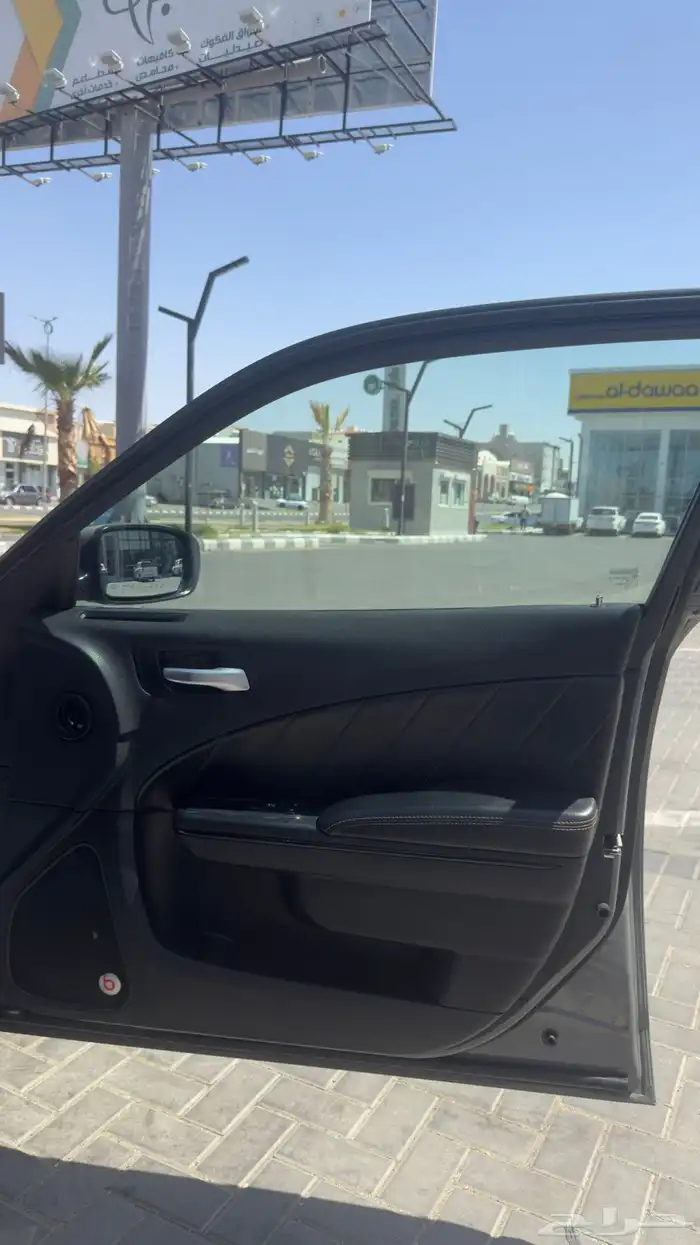 دوج تشارجر SRT 6.4 وكاله قمة ف نظافه 12