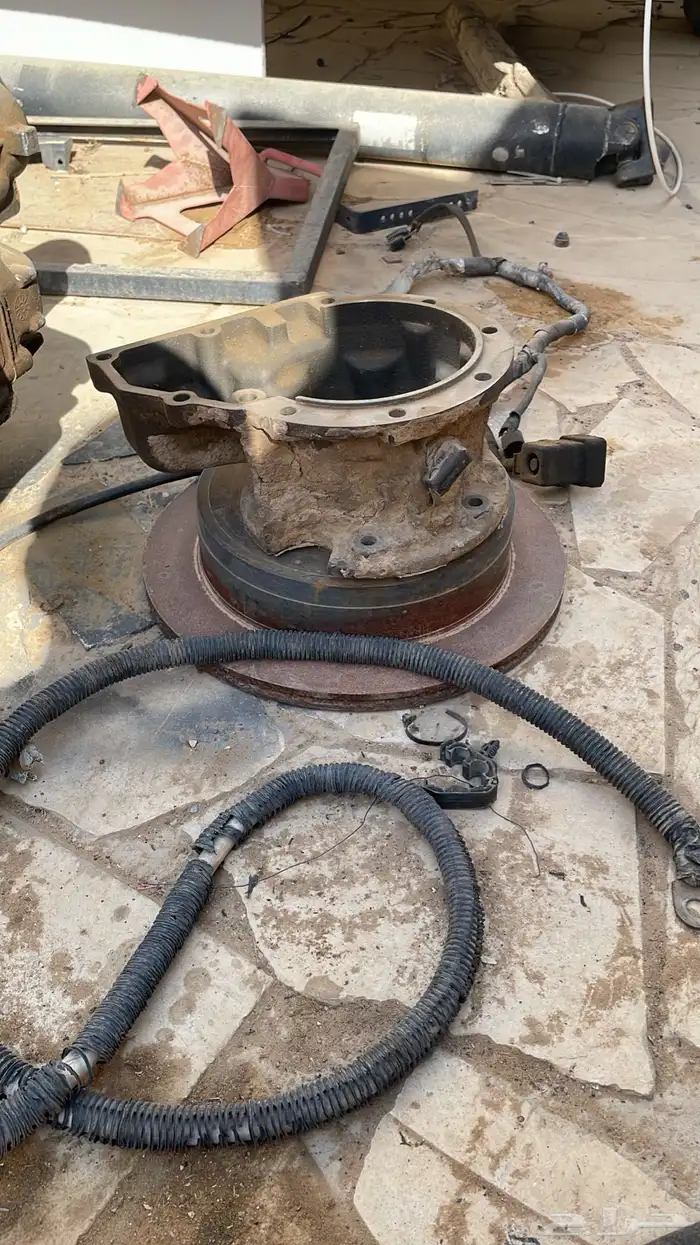 دفرنس امامي مع دبل مع جميع اغراضه فورد 5