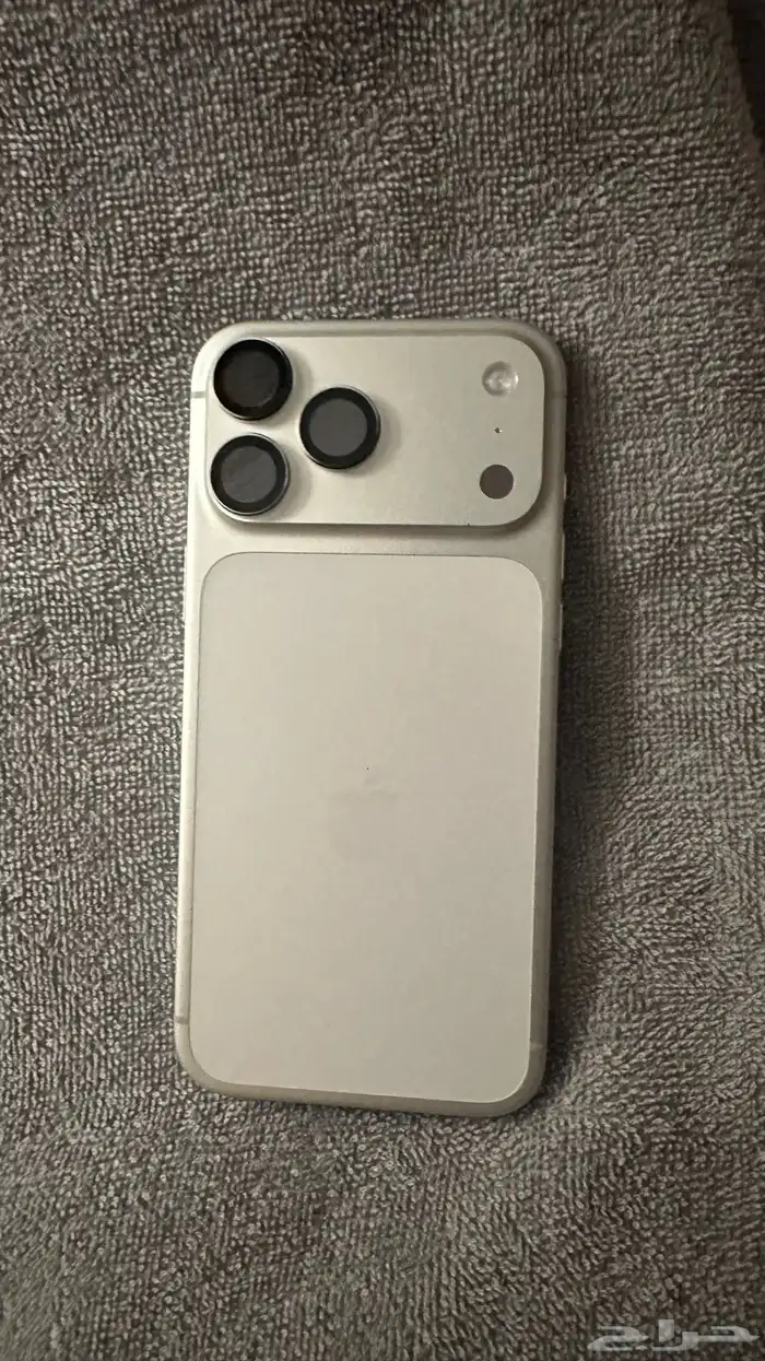 جوال ايفون 17 برو ماكس 512 الذاكره واللون فضي وكاله 3