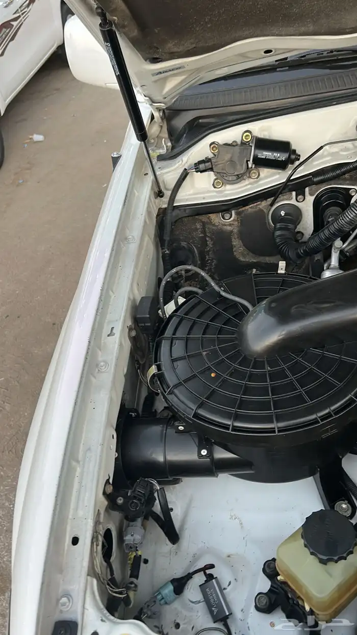 لاندكروزر 2002 VX.R فل كامل 15