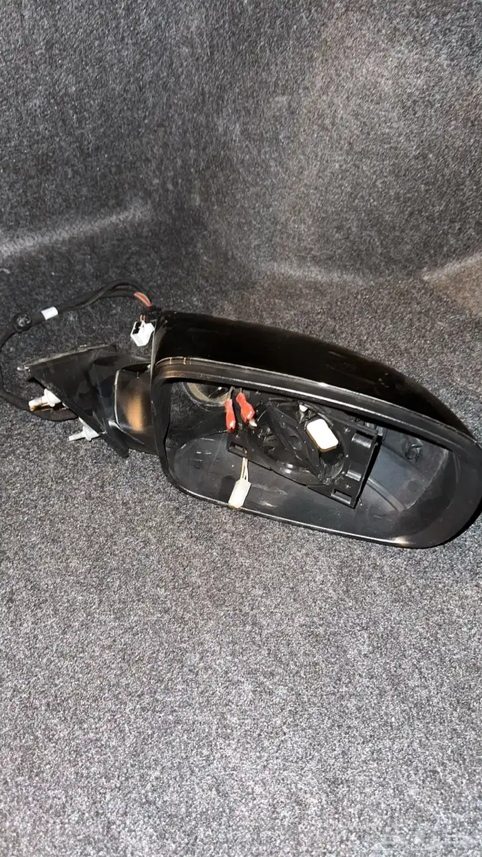 مراية تشارجر اسود 1