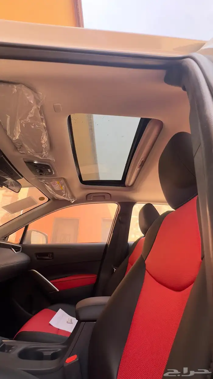 كرولا اصفار هايبرد 2025( كروس ) 24