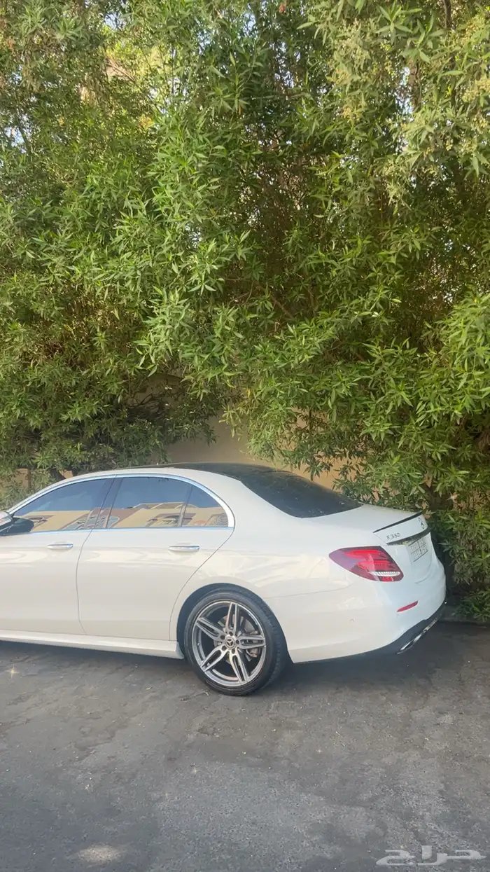 (جفالي) E class 350 2019 36