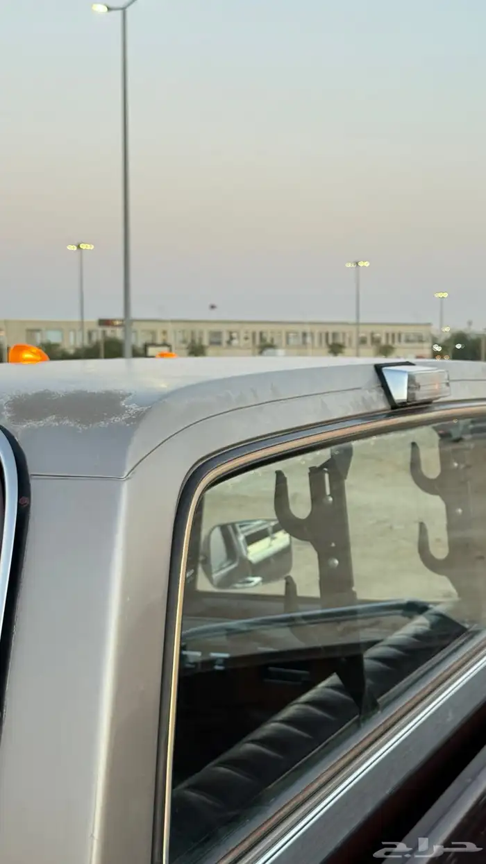 للبيع جمس شفر مديل 1983 7