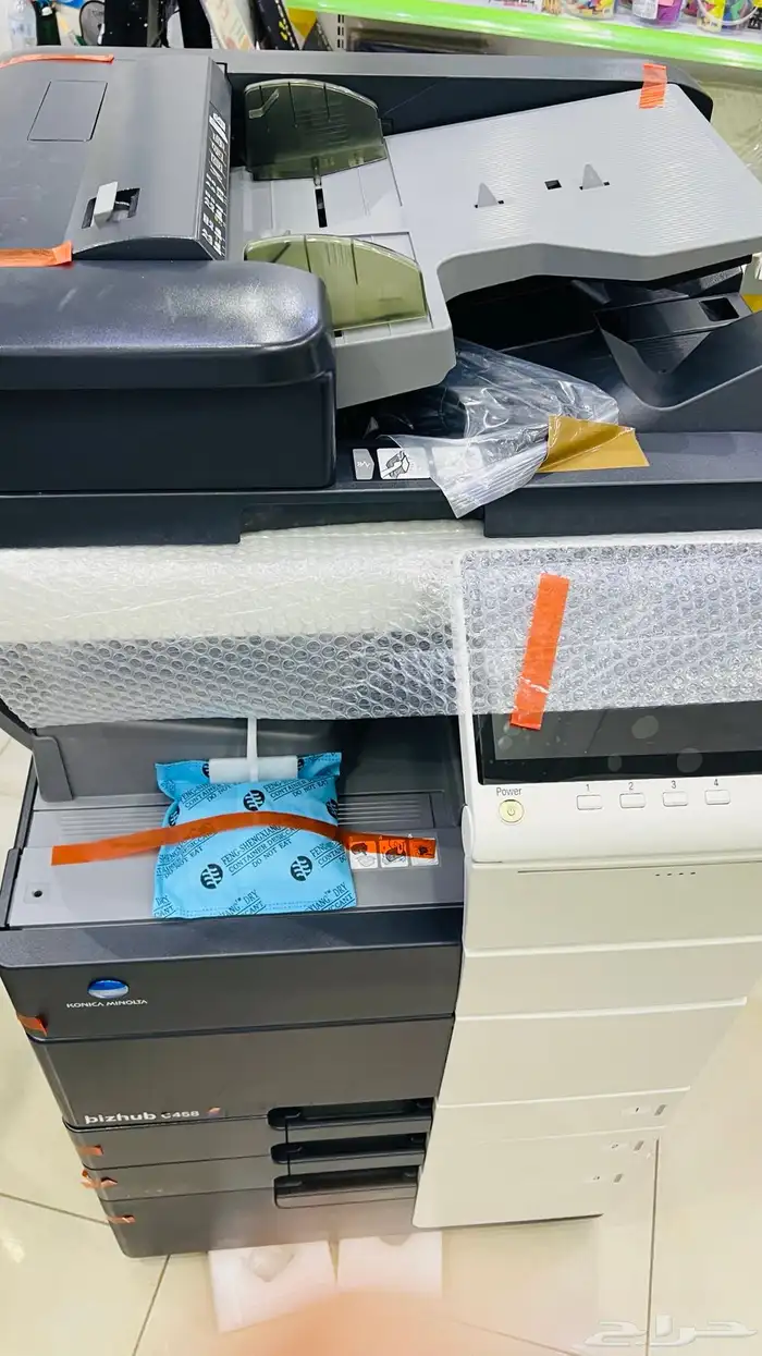 قرطاسية للتقبيل بكامل اغراضها 3