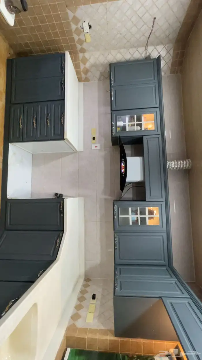 دولاب مطبخ المنيوم لون مميز وتفصيل راقي 6