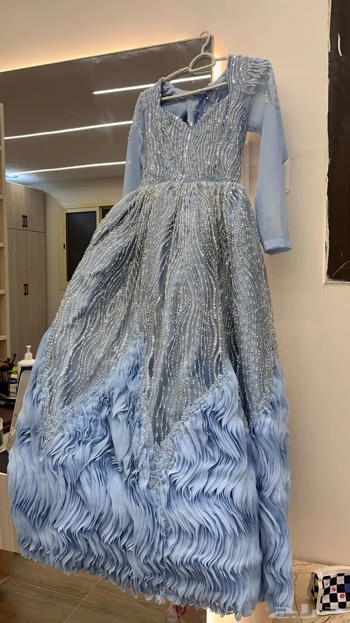 فساتين مستعملة 2