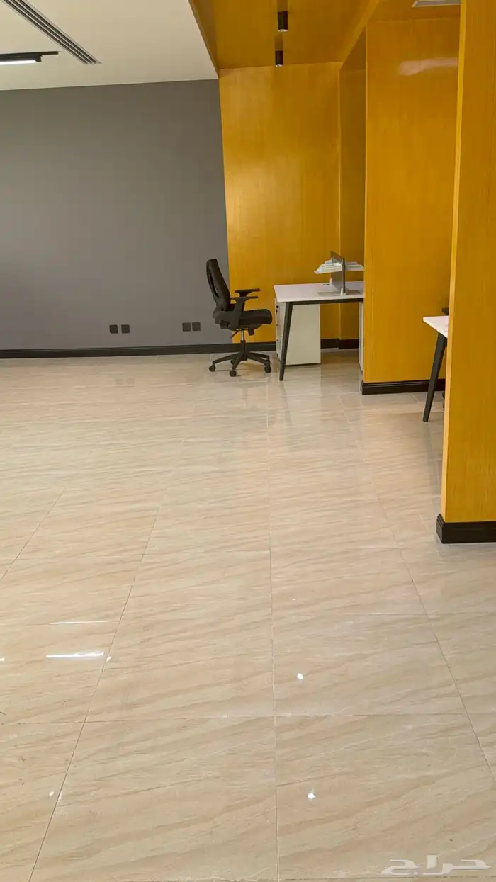 مكاتب إدارية مجانية 1