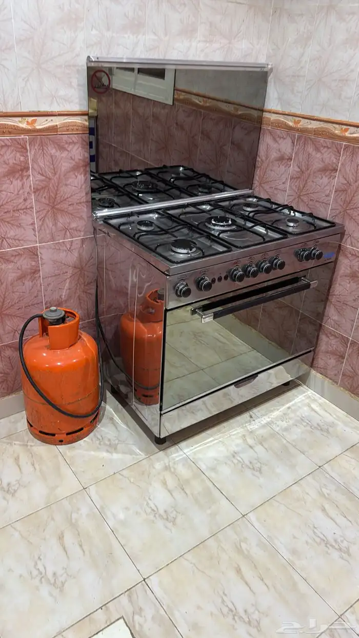 عدد  ثلاث شاليهات 8