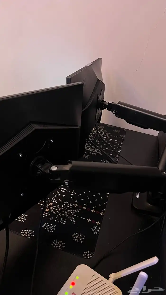 شاشات للبيع 2