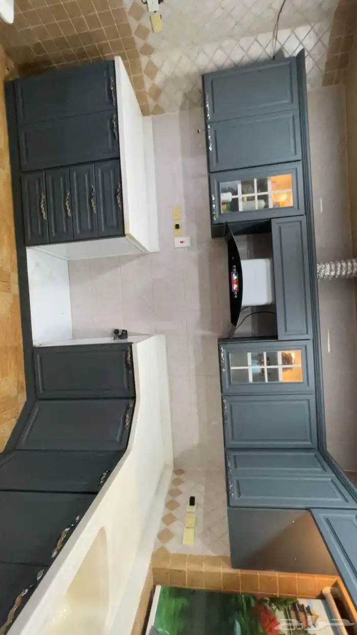 دولاب مطبخ المنيوم لون مميز وتفصيل راقي 2