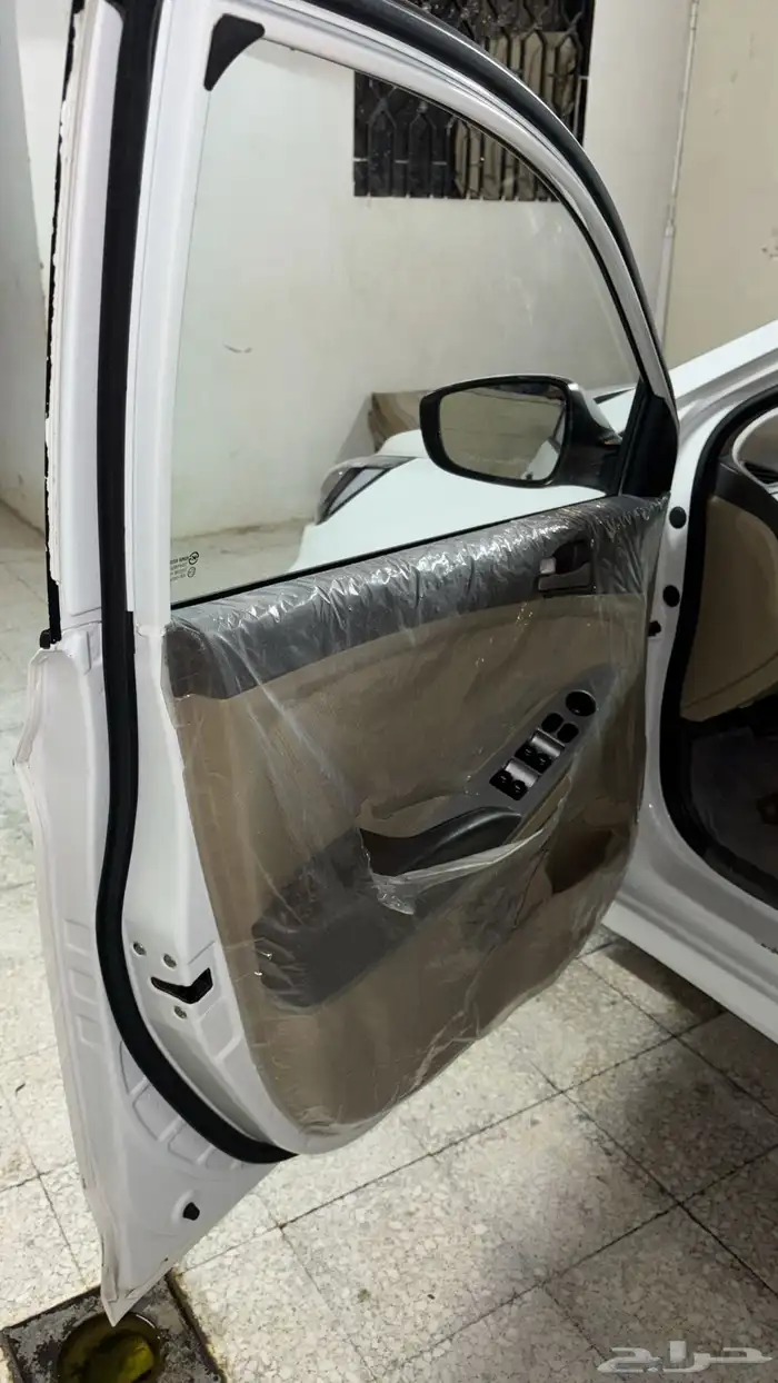 للبيع اكسنت 2014 20