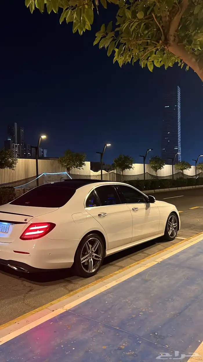 (جفالي) E class 350 2019 35