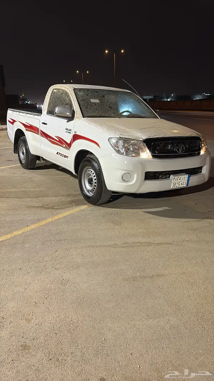 هايلوكس 2011 نظيفه 8