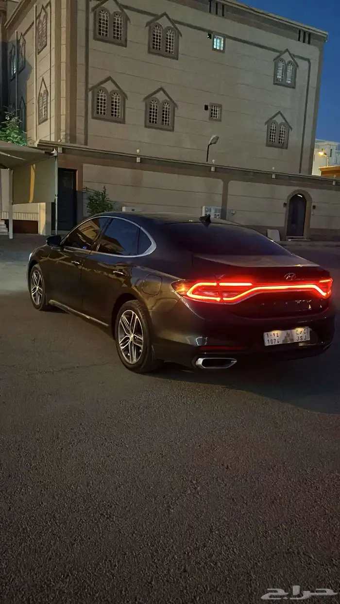 ازيرا مديل 2018 1