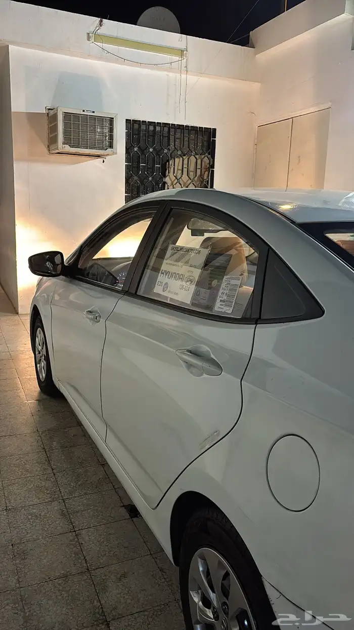 للبيع اكسنت 2014 11