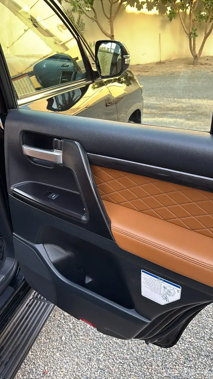 لاندكروزر مديل 2021 تورنق 8سرندل رقم 5 16