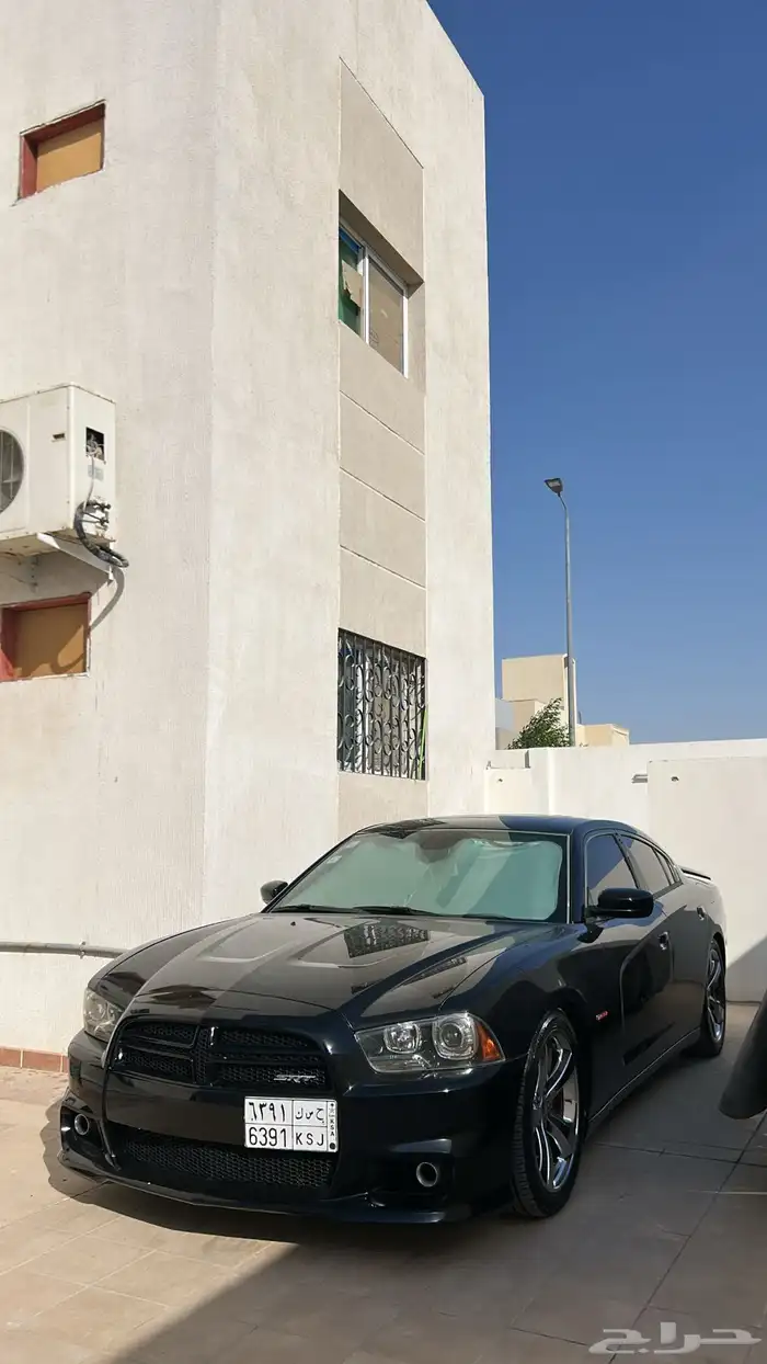 للبيع تشارجر 2014 رود اند تراك 0
