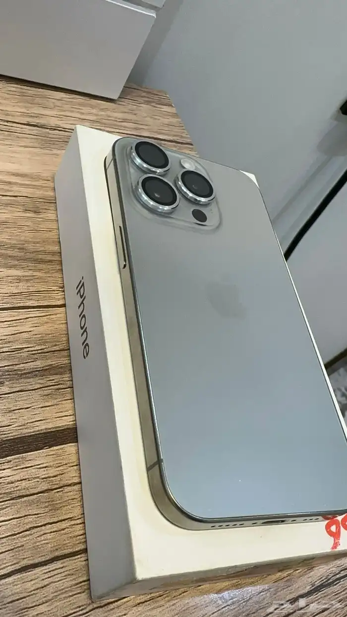 آيفون 15 برو 256 1