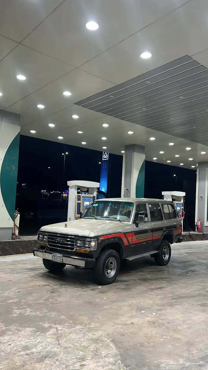 لاندكروزر 1988 خليجي 4