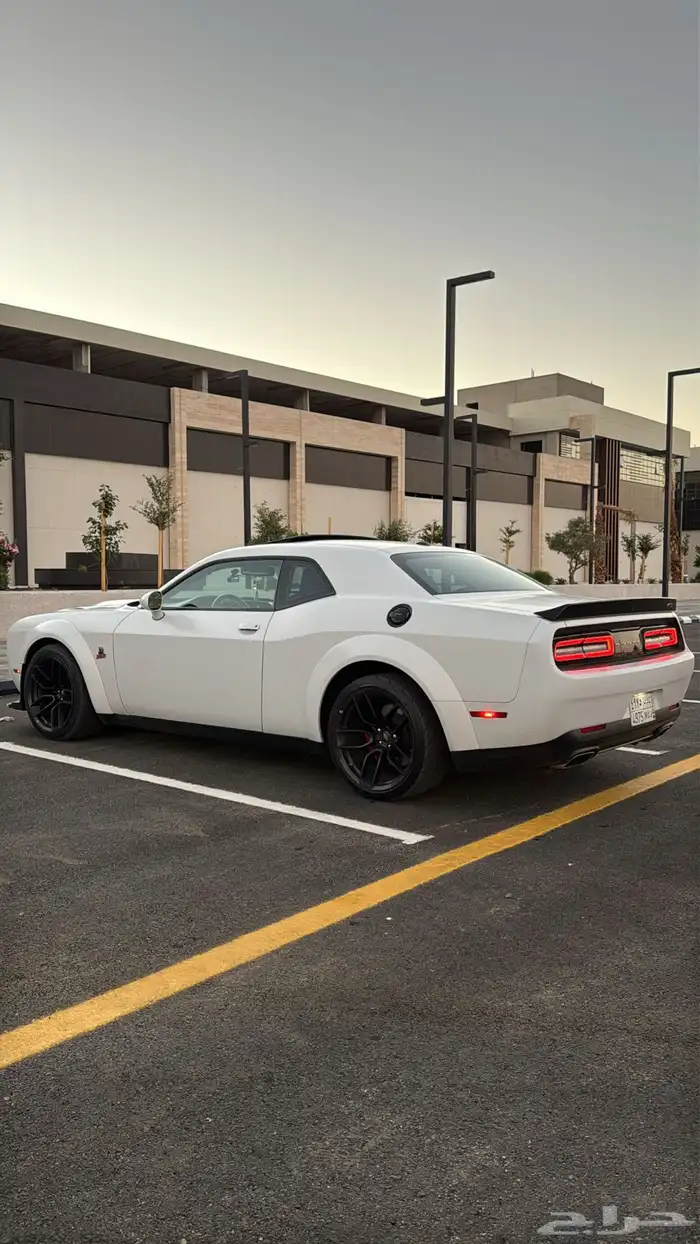 دودج تشالنجر 6