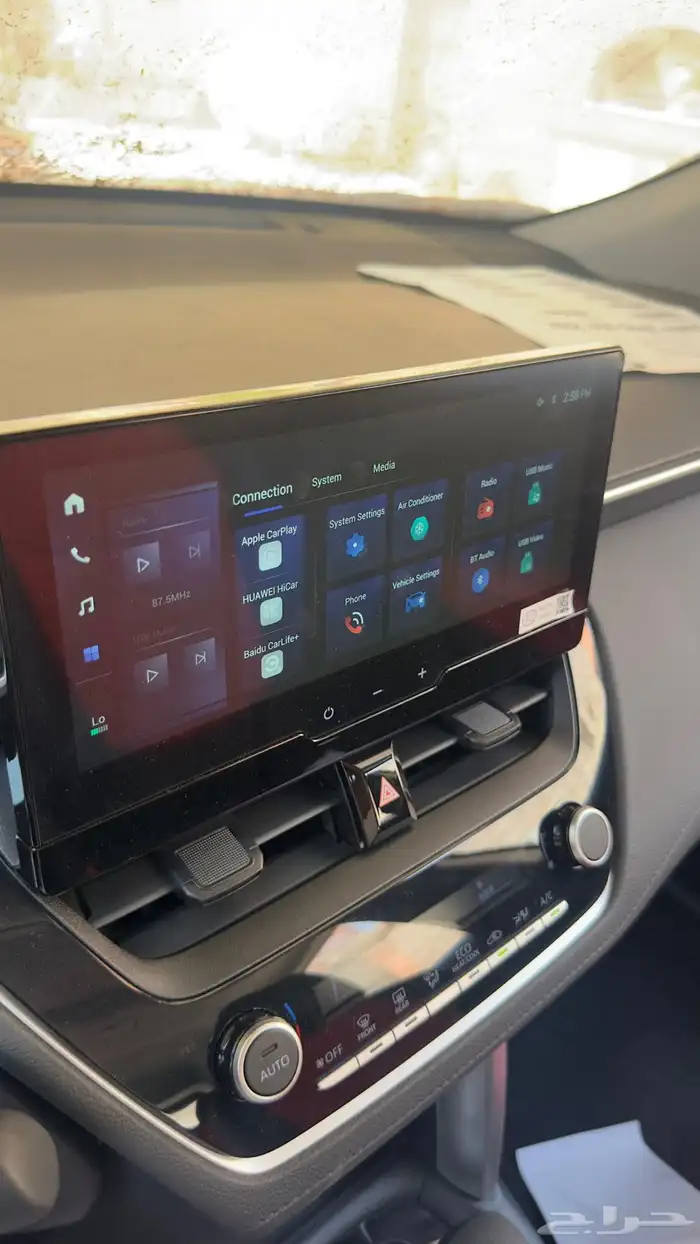 كرولا اصفار هايبرد 2025( كروس ) 18