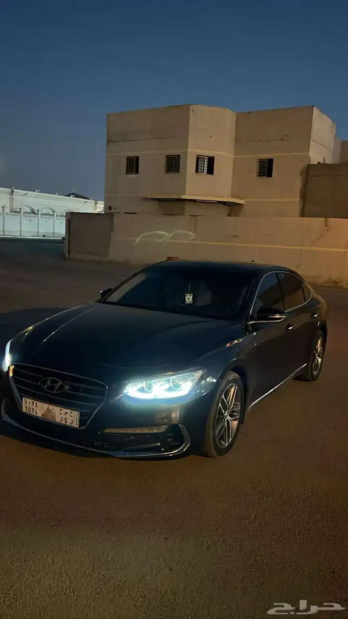 ازيرا مديل 2018 0