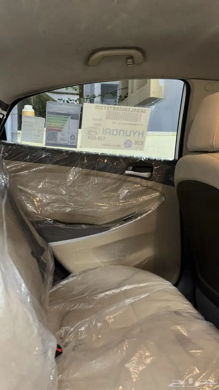 للبيع اكسنت 2014 26