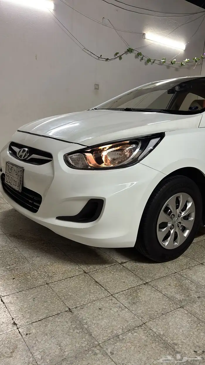 للبيع اكسنت 2014 5