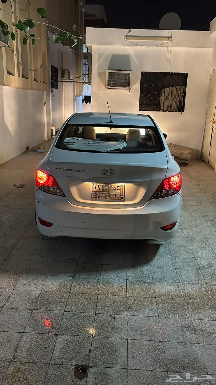 للبيع اكسنت 2014 10