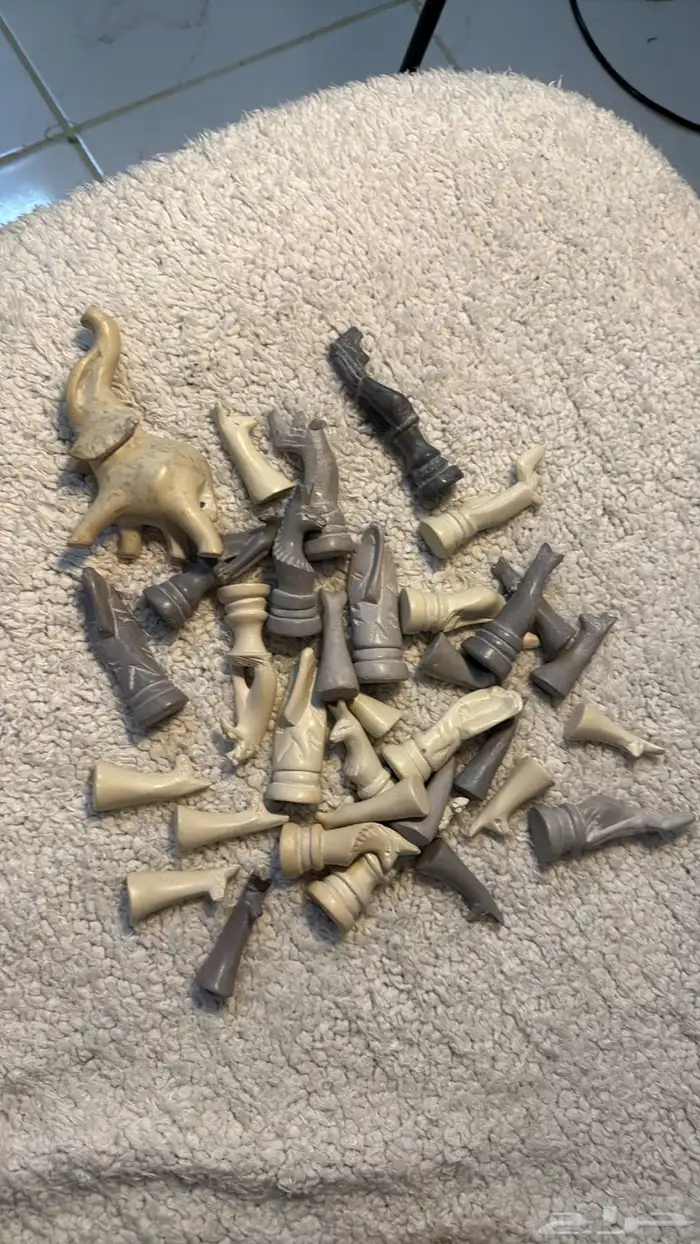 بطارية درون ساعات فنجال مجسمات شطرنج 4