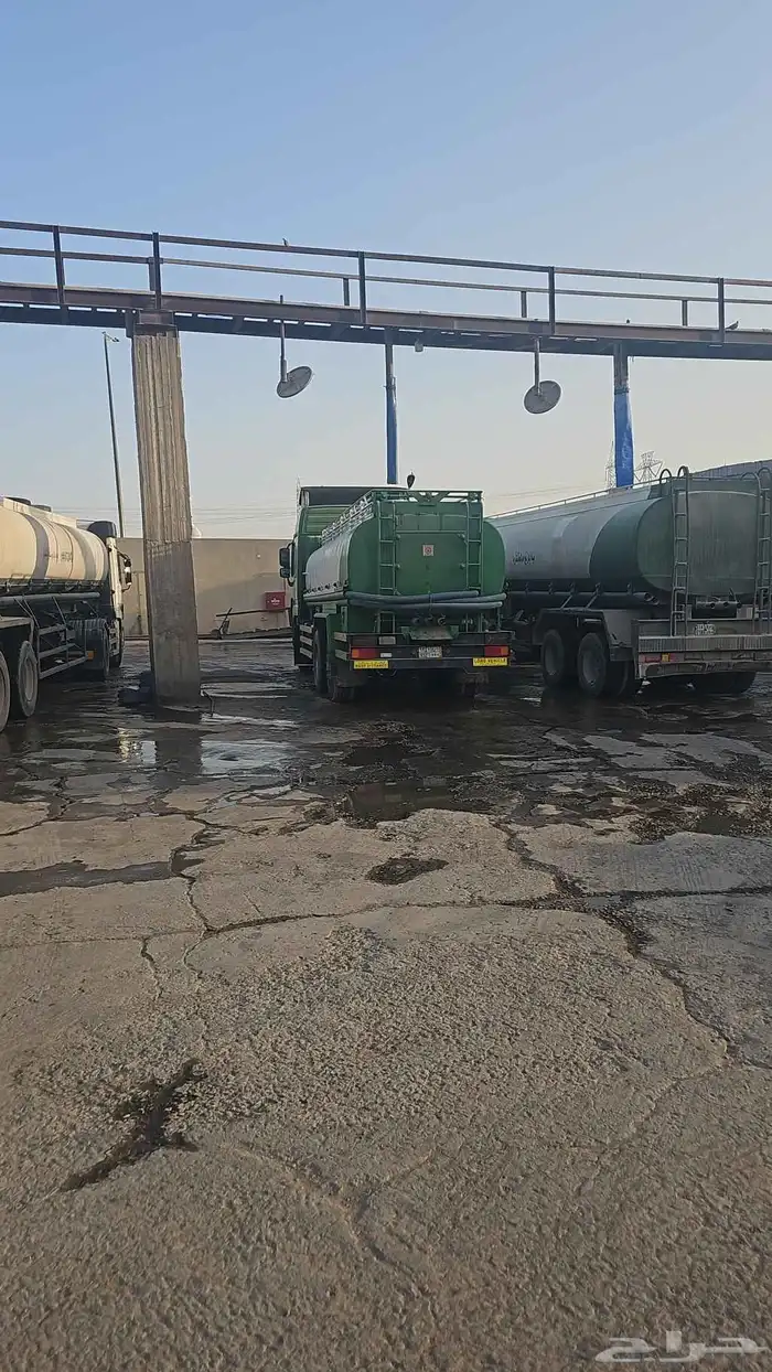 وايت ماه شرق الرياض 0
