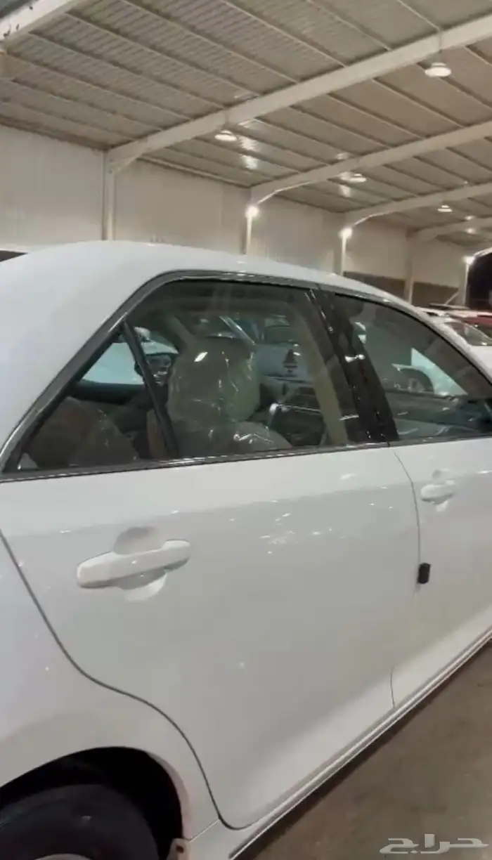 آريون موديل 2015 السيارة وكاله الرقم ممشى 300 السوم 60ال 0