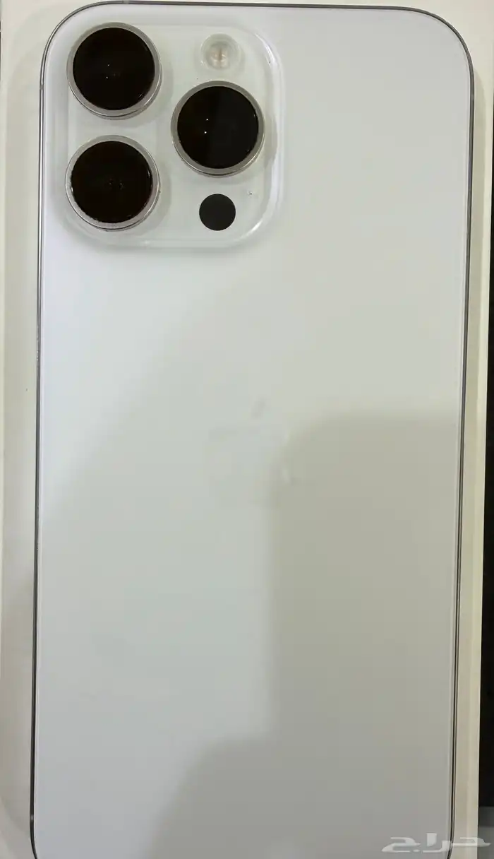 ايفون 16 بروماكس 1