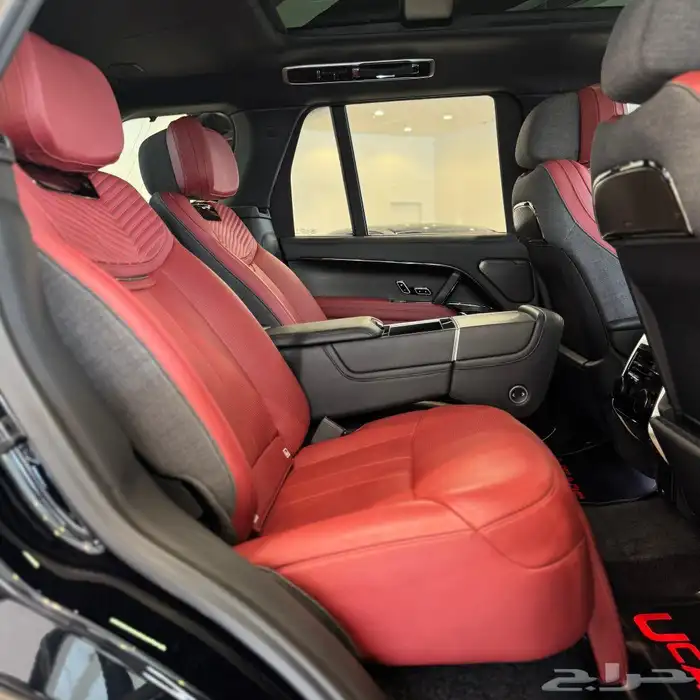 رنج روفر 2023 SV 7