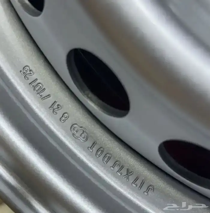 جنوط تويوتا هلل اصلي مقاس 17 5 مسامير ( جديد ) 2