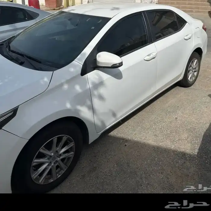 مطلوب كورولا من 2013 إلى 2015 0