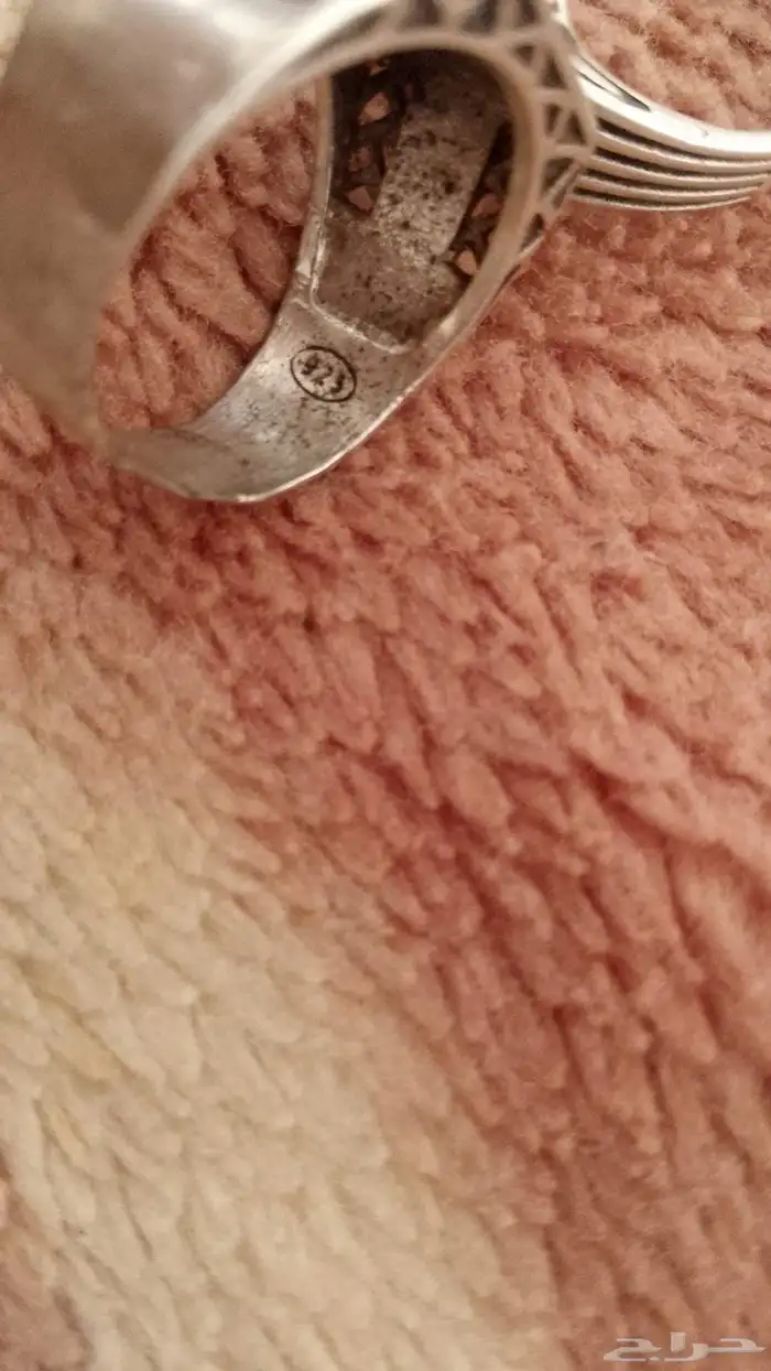 للبيع. سناسال ذهب. وخواتم. فضة لاعجوز انا فقط اعرض 1