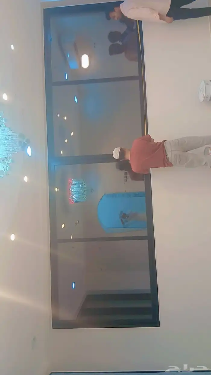 زجاج سكريت والمنيوم 0