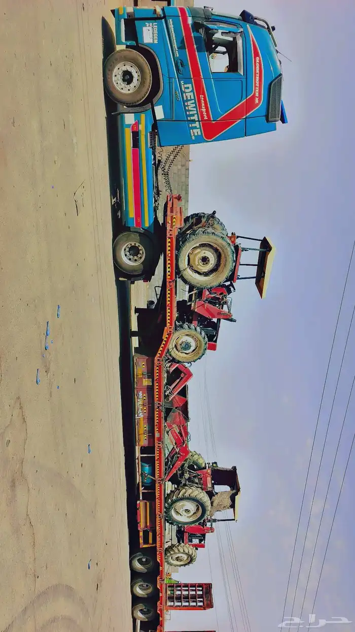 لوبد متوجد في حرض لنقل المعدات 0