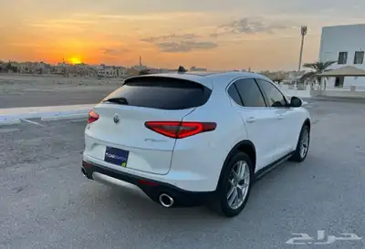 سيارة الفاروميو استيلفيو index