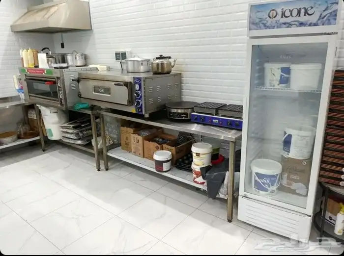 محل لتقبيل َمع جميع الاغرظ 10