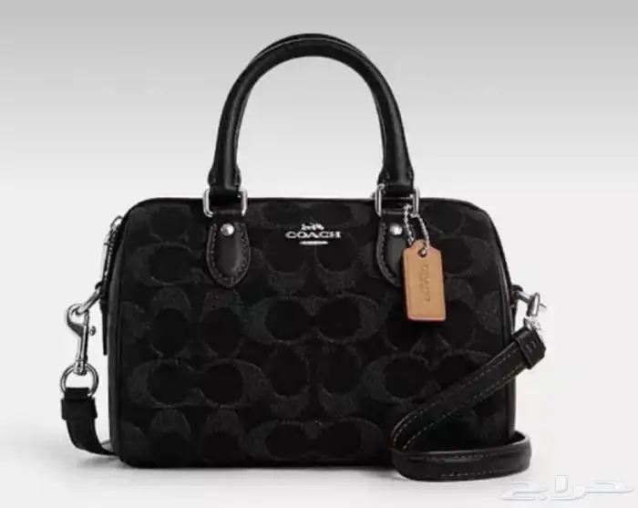 شنطه ماركات ديور قودشي شانيل وجميع إلى منزله متوفره لطلب 65