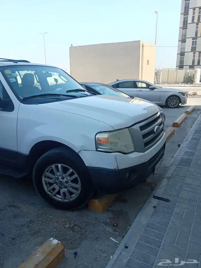 فورد اكسبديشن 2012 0