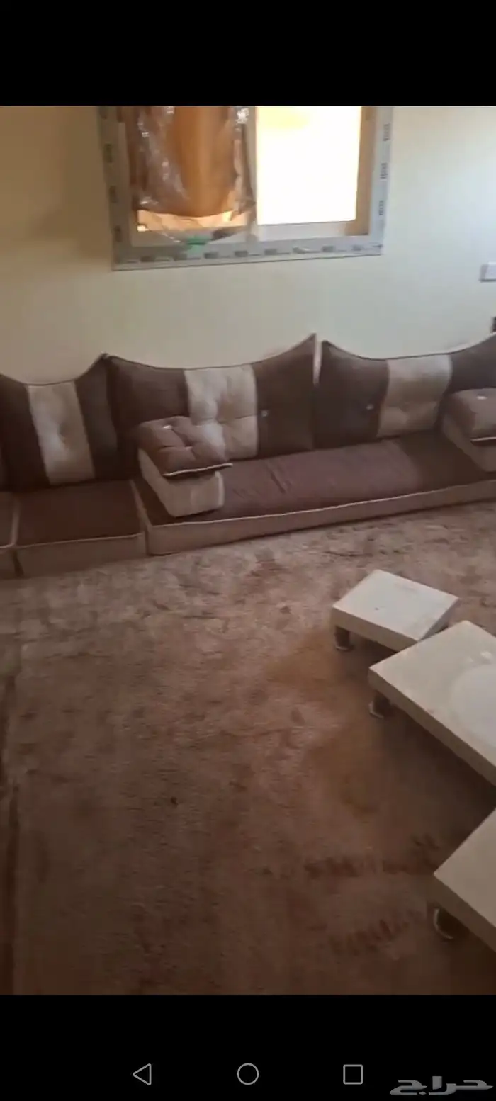 مجلس عربي ارضي مع الطاولات 5