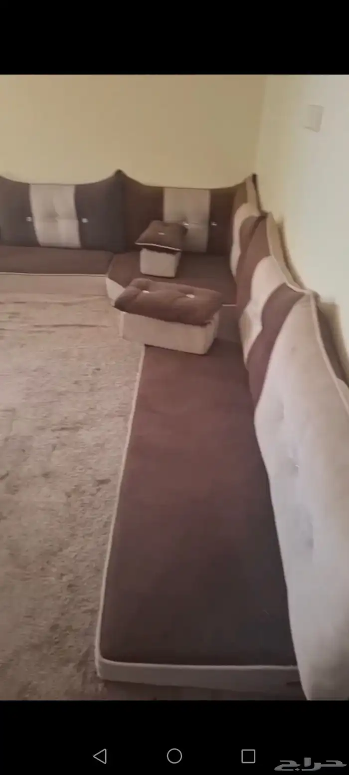 مجلس عربي ارضي مع الطاولات 1