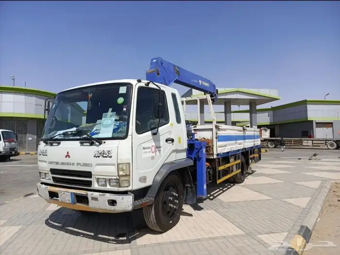 بوم تراك 5طن للأيجار تيوفي للأيجار BOOM TRUCK 5 TON TUV FOR 1