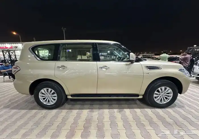 نيسان باترول SE2 موديل 2015 نص فل نضيف 3