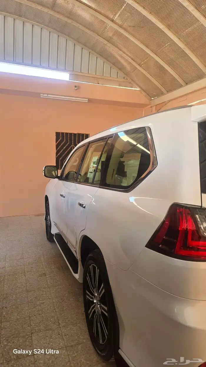 لكسز جيب 2019 مخزن 3